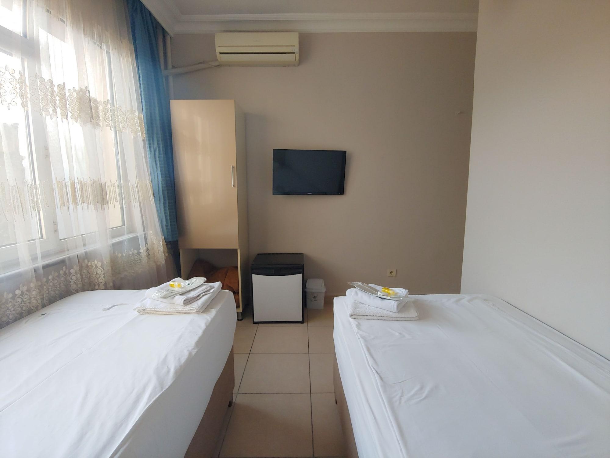 Hotel Yonca Istanbul Luaran gambar