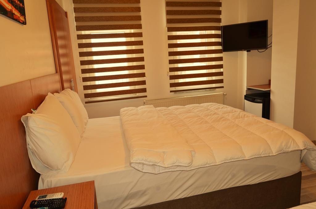 Hotel Yonca Istanbul Luaran gambar
