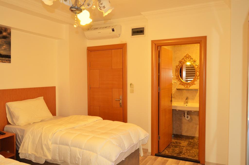 Hotel Yonca Istanbul Luaran gambar